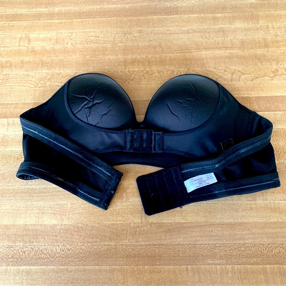 Strapless push up bra.